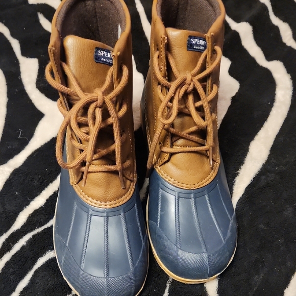 Sperry Men's Tan and Navy Rain Boots - Picture 2 of 5